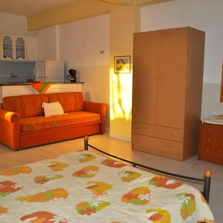 Studio Tonia - Beach, Corfu Apartment *